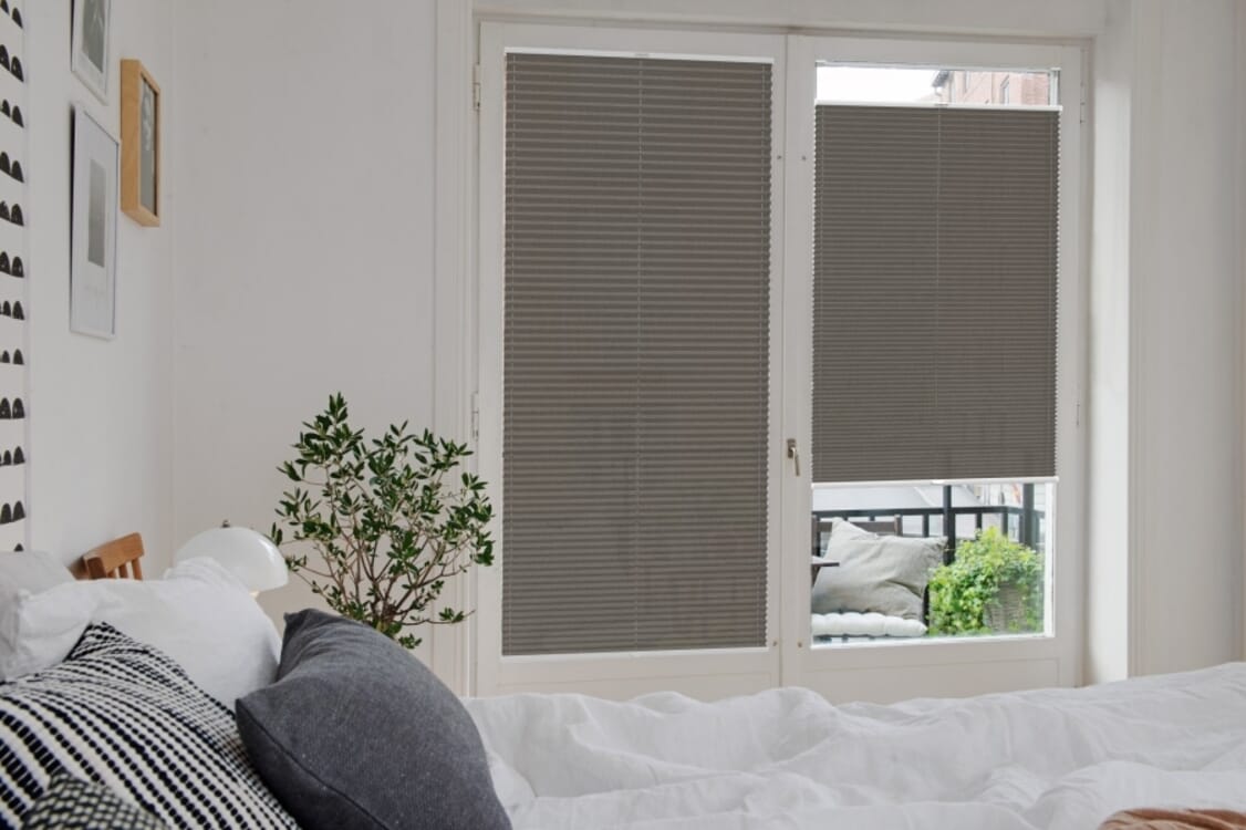 Plissee 2141 Schlafzimmer Grau