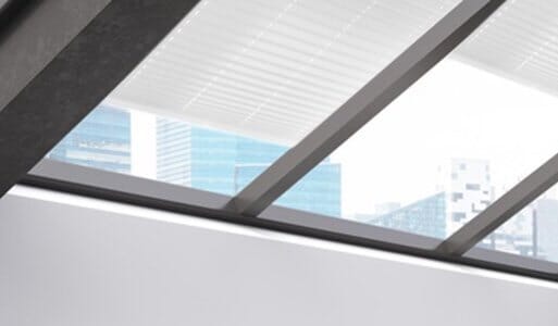 Maß-Dachfenster Plissee von Livoneo.de - Moderner Sonnenschutz in vielen Farben